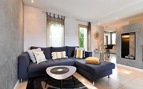 Gite Contemporain L'Hirondelle